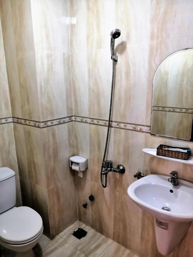 Quoc Te 2 Hotel Нячанг Экстерьер фото